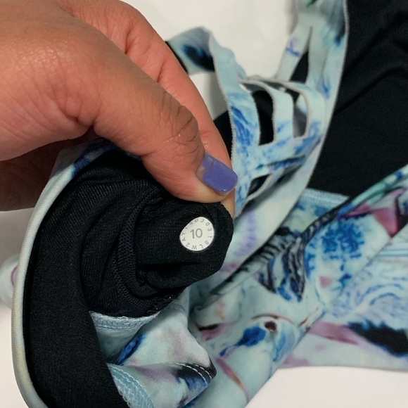 LULULEMON - Mind Over Miles Bra - Picture 6 of 7